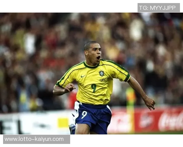 足球球星庆祝动作的背后故事与文化意义探讨